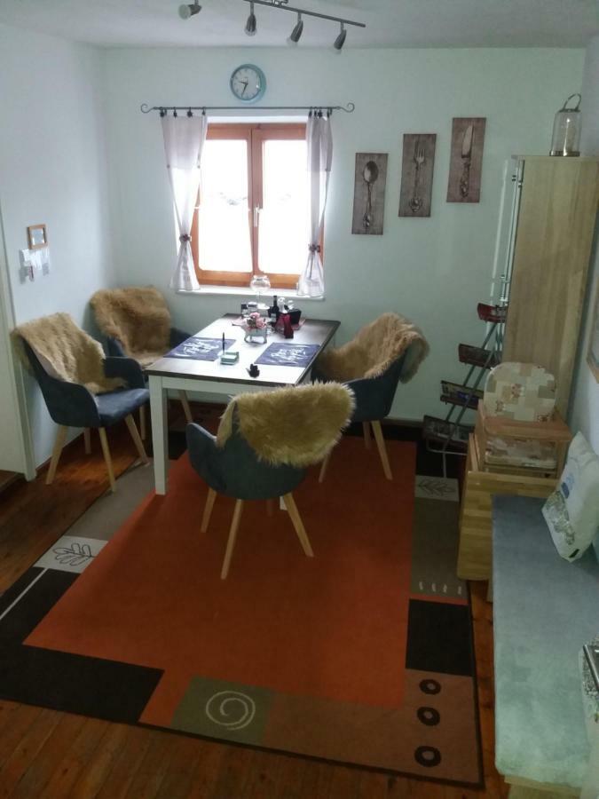 Ferienwohnung Lispet Neuötting Eksteriør billede